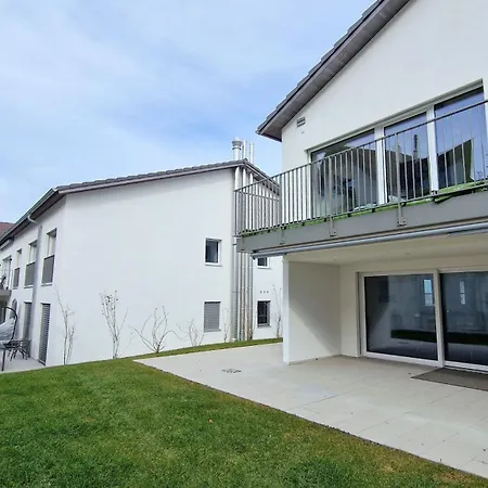Mountainside In By Menbergs Harmony Habitación en casa particular Spiez